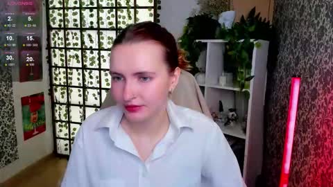 Elis  online show from October 20, 2025, 2:01 am