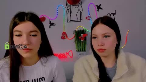 elis_sunny online show from February 13, 2026, 6:31 am