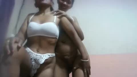 Snapshot of elisabet88 chatting on September 22, 2025, 8:22 pm elisabet88 online show from September 22, 2025, 8:22 pm