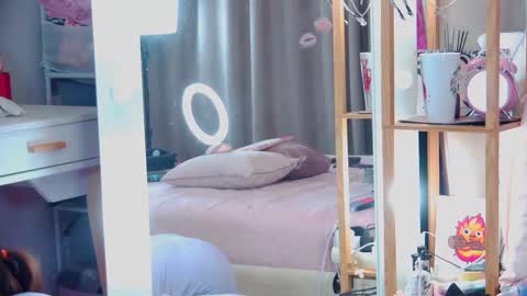 ElisabethDavis online show from March 8, 2025, 3:35 pm