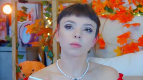 ElisabethDavis online show from October 16, 2025, 7:59 pm