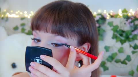 ElisabethDavis online show from April 12, 2026, 3:06 pm