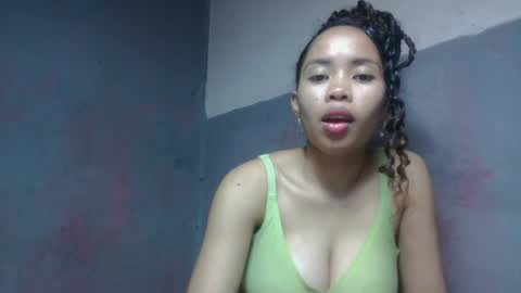 elisabethee online show from June 19, 2026, 10:24 pm