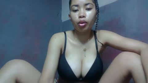 elisabethee online show from July 5, 2026, 11:23 pm