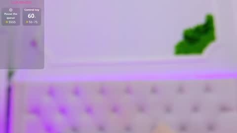 ElisaCharm online show from December 18, 2025, 3:45 am