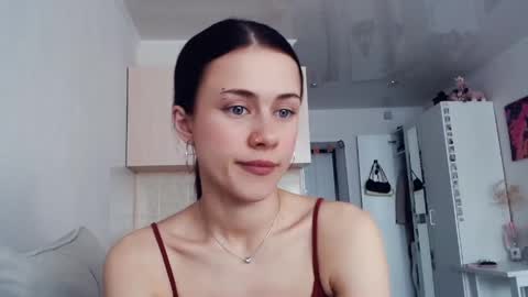 Elis online show from April 11, 2026, 5:12 am