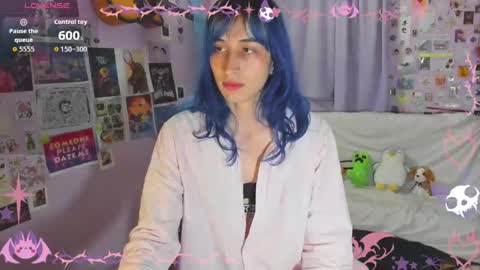 elisdarling online show from May 27, 2026, 1:24 am