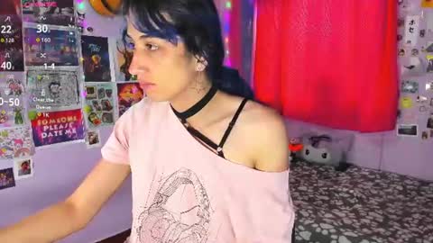 elisdarling online show from June 17, 2026, 9:27 pm