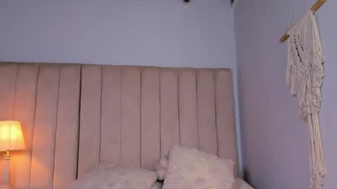 Snapshot of elise_diamond chatting on May 1, 2026, 12:15 am Elise diamond online show from May 1, 2026, 12:15 am
