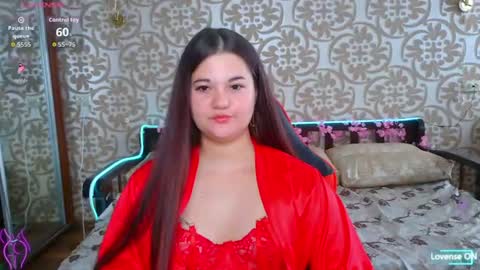 Snapshot of elisesmuse chatting on July 15, 2026, 11:59 am elisesmuse online show from July 15, 2026, 11:59 am
