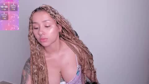 Snapshot of elissa_dominguez chatting on March 9, 2025, 1:25 am Elissa online show from March 9, 2025, 1:25 am