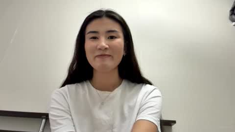 Snapshot of elissakoebel chatting on December 4, 2025, 9:18 am Mei online show from December 4, 2025, 9:18 am