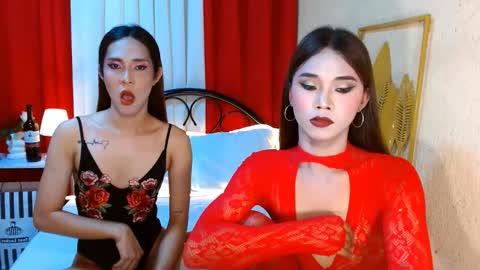 elissemoree online show from April 22, 2026, 5:43 am