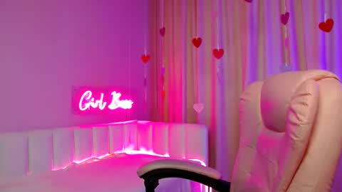 ElissStoun online show from February 20, 2025, 5:23 am