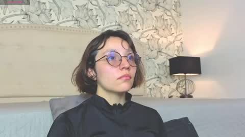 Snapshot of eliza_gh chatting on April 21, 2026, 7:39 pm Eliza online show from April 21, 2026, 7:39 pm