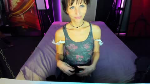 Elizabethangel online show from January 30, 2025, 3:55 am