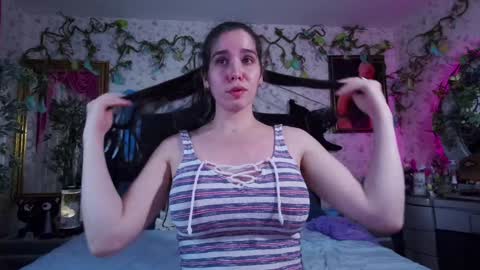 Elizabeth online show from January 21, 2025, 7:17 pm