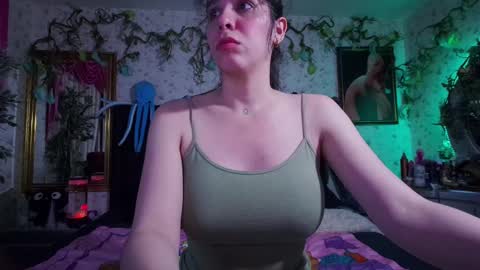 Elizabeth online show from February 15, 2025, 10:11 am