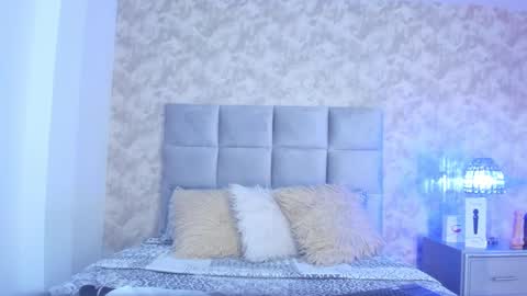 Snapshot of elizabeth_colleman chatting on February 3, 2025, 9:29 pm Elizabeth online show from February 3, 2025, 9:29 pm
