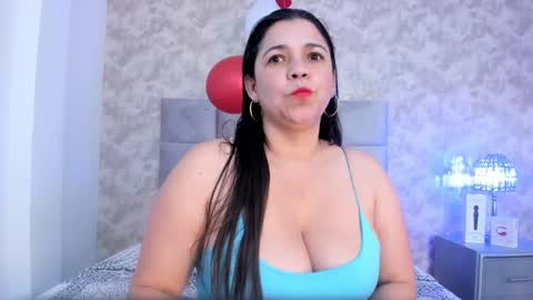 Snapshot of elizabeth_colleman chatting on February 27, 2025, 9:36 pm Elizabeth online show from February 27, 2025, 9:36 pm