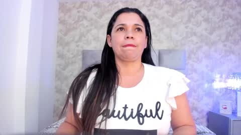 Snapshot of elizabeth_colleman chatting on March 7, 2025, 10:21 pm Elizabeth online show from March 7, 2025, 10:21 pm