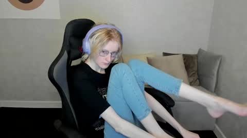 Snapshot of elizabeth_harpper chatting on September 26, 2025, 1:20 am Elizabeth online show from September 26, 2025, 1:20 am