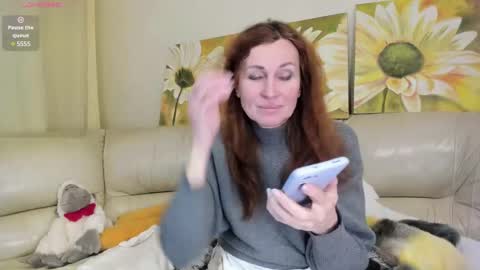 elizabeth_hottt online show from February 21, 2025, 11:44 am