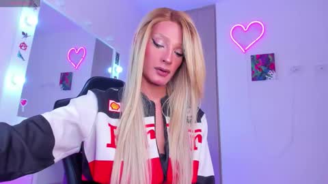 Snapshot of elizabeth_jones_01 chatting on September 8, 2025, 9:03 pm Eli online show from September 8, 2025, 9:03 pm