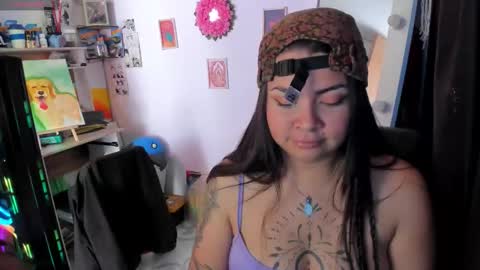 Elizabeth Martinez online show from October 10, 2025, 8:08 pm