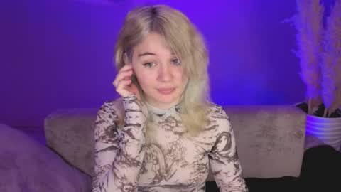 Elizabeth online show from June 6, 2026, 2:38 am