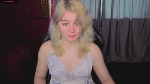 Elizabeth online show from June 12, 2026, 2:10 am