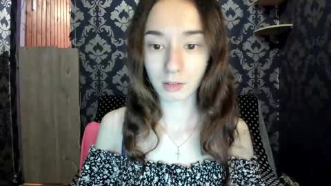 elizabethrice online show from December 21, 2024, 9:58 pm