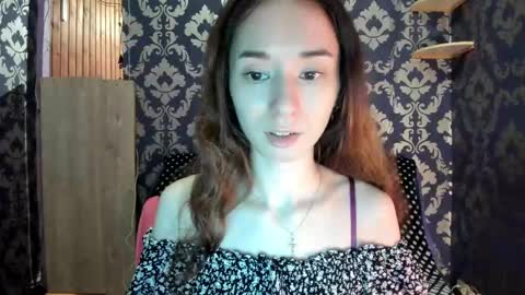 elizabethrice online show from February 2, 2025, 9:34 pm