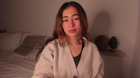 Snapshot of elizabethz chatting on February 7, 2025, 1:25 am Tuli online show from February 7, 2025, 1:25 am