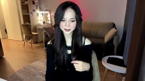 Elizabet online show from April 21, 2026, 5:17 pm