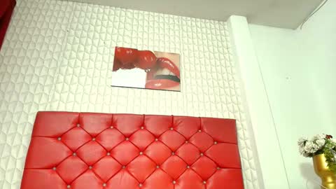 elizabetth_roman online show from February 6, 2026, 9:18 pm