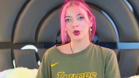 Elizabet online show from February 10, 2025, 8:31 pm