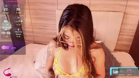 elizbeth_777 online show from June 6, 2026, 3:00 am