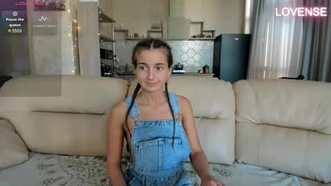 Snapshot of elizsweet chatting on September 14, 2025, 5:39 am Eliz                               online show from September 14, 2025, 5:39 am
