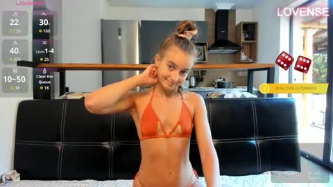 Snapshot of elizsweet chatting on October 11, 2025, 10:47 am Eliz                               online show from October 11, 2025, 10:47 am