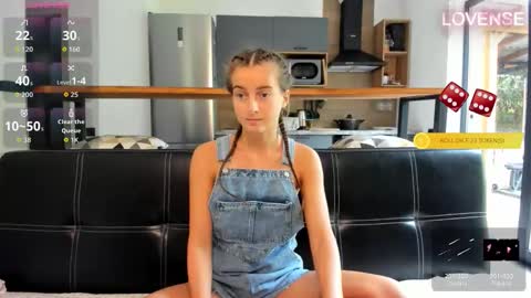 Snapshot of elizsweet chatting on October 16, 2025, 8:48 am Eliz                               online show from October 16, 2025, 8:48 am