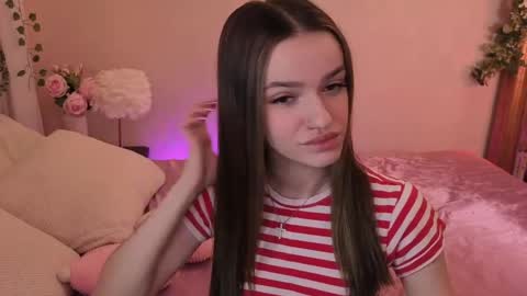 Snapshot of elizzza_ chatting on May 9, 2026, 5:23 am elizzza_ online show from May 9, 2026, 5:23 am