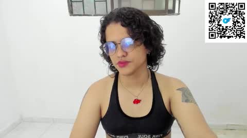 Diana online show from November 22, 2025, 6:51 pm