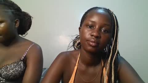 Snapshot of ella8_ chatting on June 21, 2026, 7:49 pm ella8_ online show from June 21, 2026, 7:49 pm