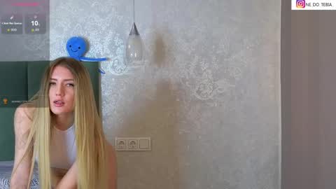 Ella online show from February 18, 2025, 3:10 am