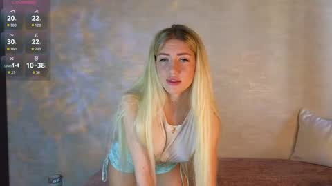Snapshot of ella__sweety chatting on May 5, 2026, 1:24 am Ella online show from May 5, 2026, 1:24 am