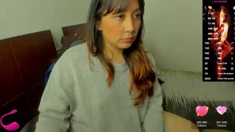 Ella and Harry online show from November 9, 2025, 10:52 pm