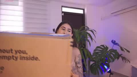 ELLA OWEN online show from May 12, 2026, 3:20 pm
