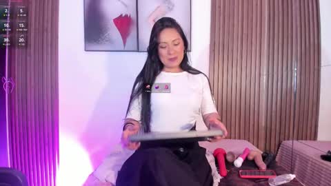 ella rouse online show from September 9, 2025, 11:54 am