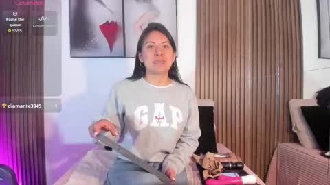 ella rouse online show from October 8, 2025, 12:14 pm